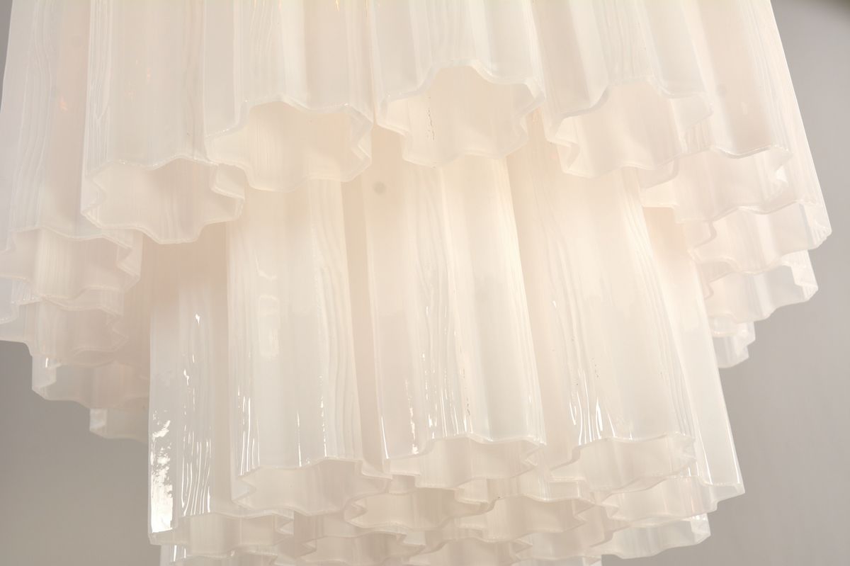 Sezane Chandelier 2 lag (ø49) hvit / sort